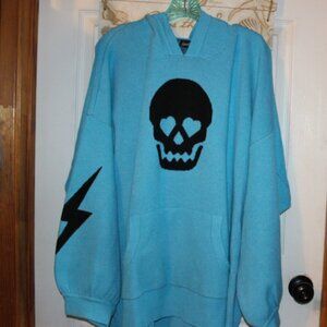 NWT Torrid LOVESICK skull hoodie sweater 5X (28W) FUN!!